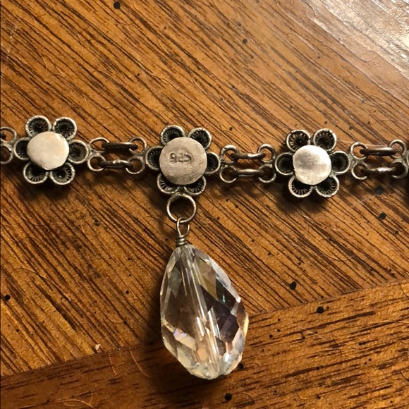 Choker Necklace with Crystal Pendant - Picture 7 of 8